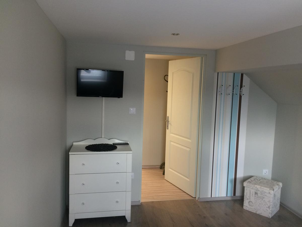 Ferienwohnung Báró Berg Apartman Kapuvár Exterior foto