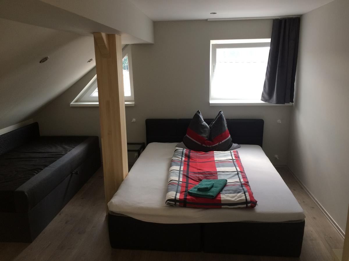 Ferienwohnung Báró Berg Apartman Kapuvár Exterior foto